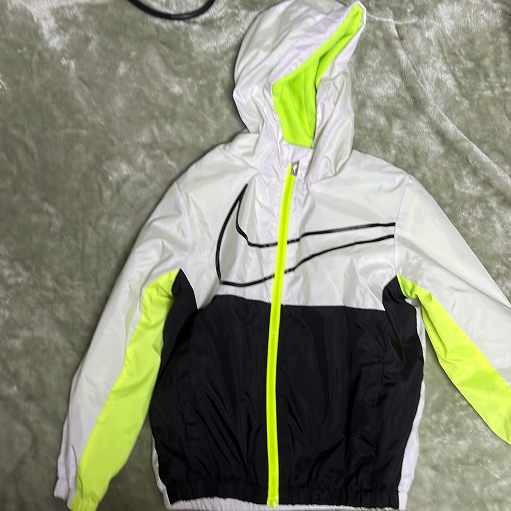 Nike windbreaker
